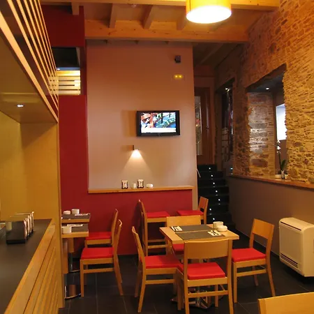 Hotel Rolle 2*